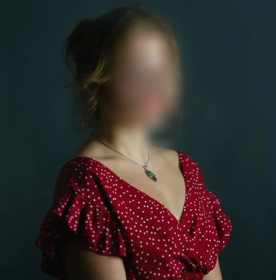 Maike, 25