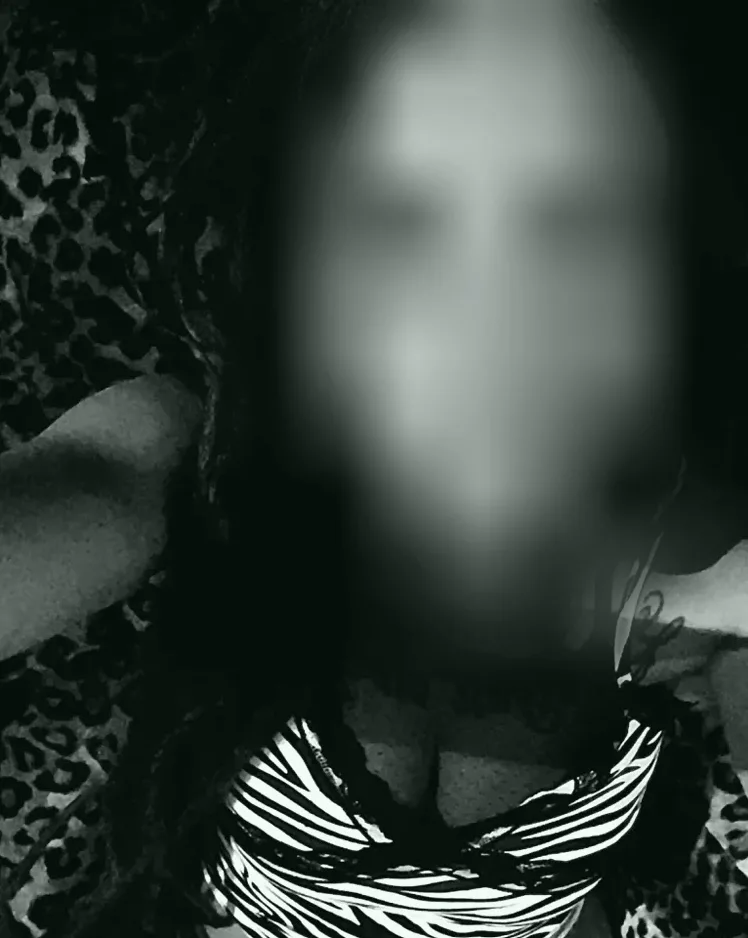 Romy, 35